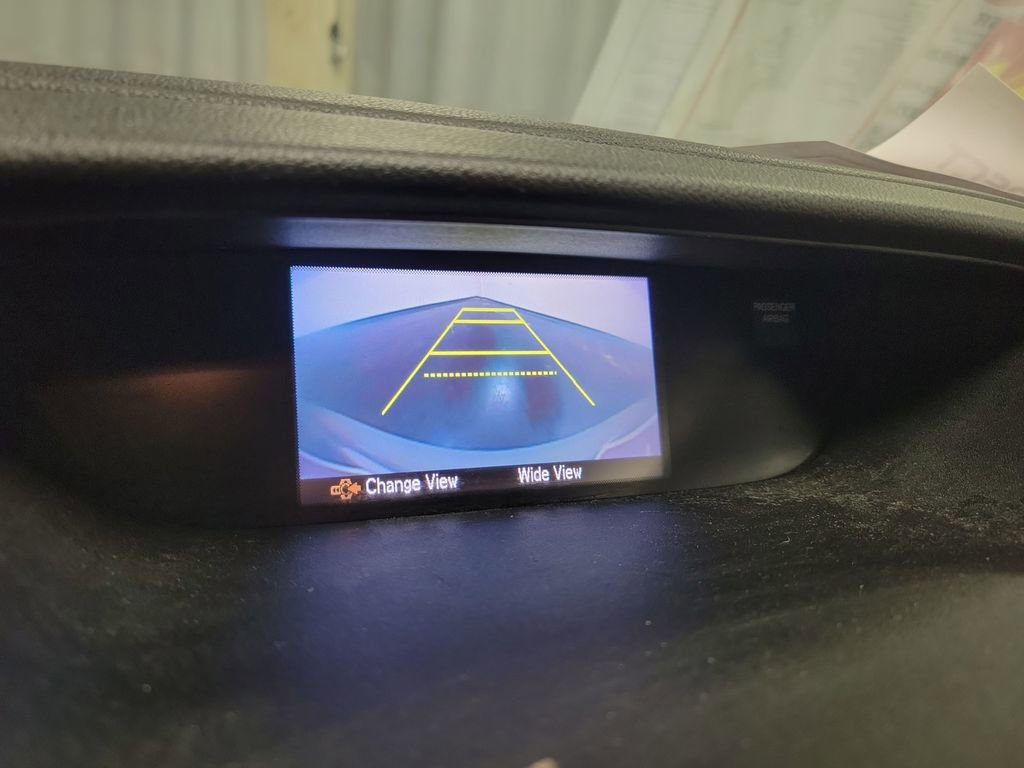 Used 2015 Honda CR-V LX image 17