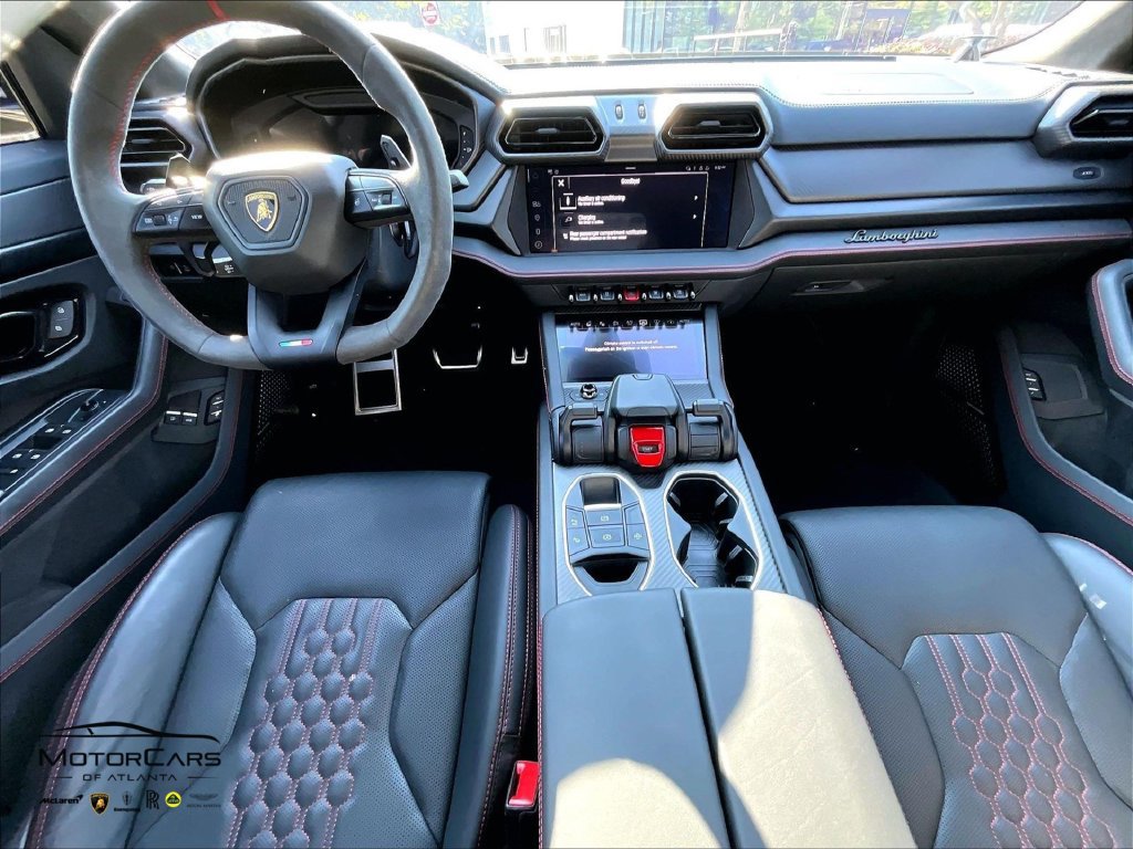 Used 2025 Lamborghini Urus Performante AWD/4WD image 14