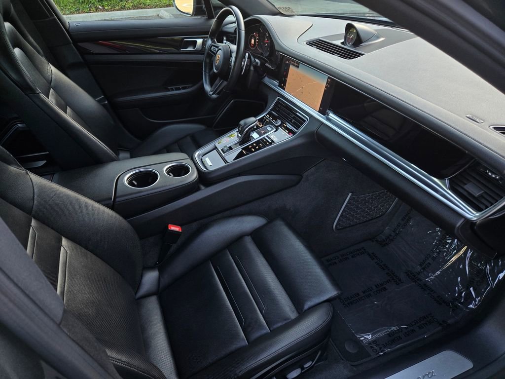 Used 2022 Porsche Panamera Platinum Edition RWD image 17