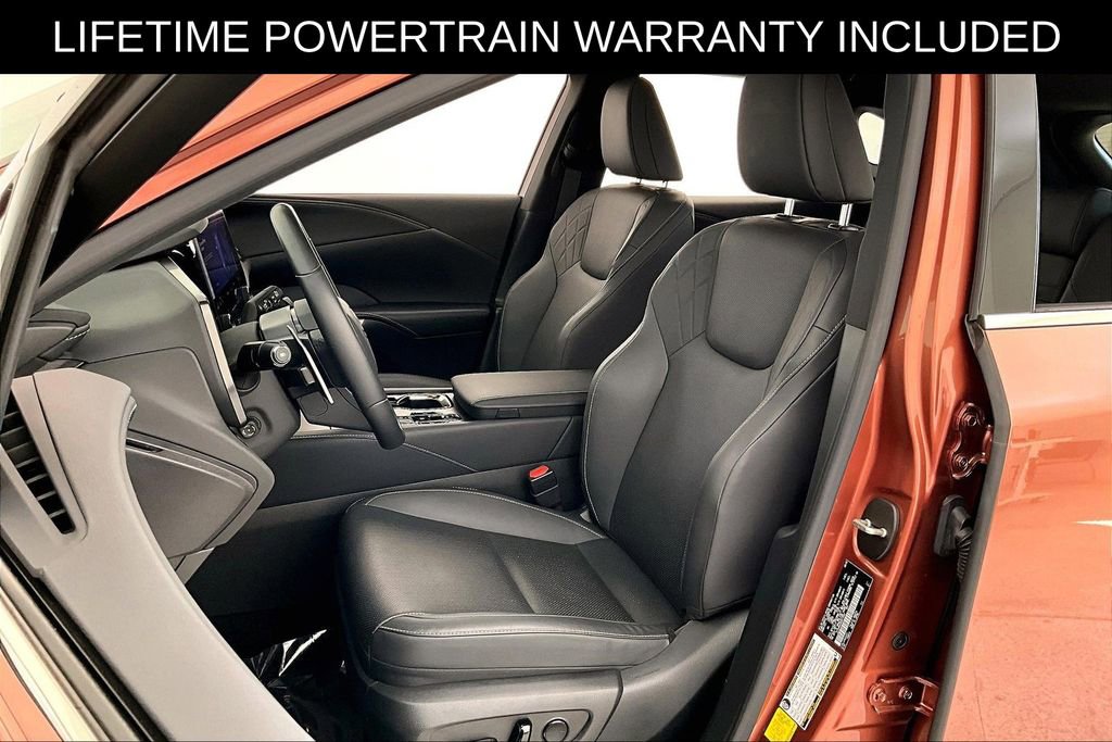 Used 2024 Lexus RX 350 Premium w/ Accessory Package (Z1) image 33