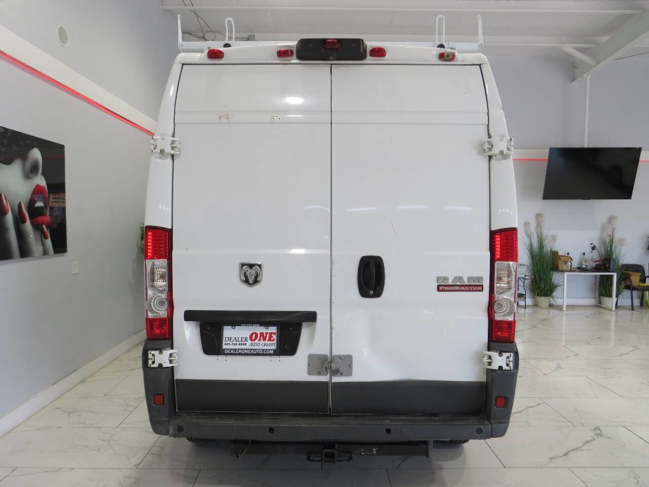 Used 2014 RAM ProMaster 2500 w/ Interior Convenience Group FWD image 4
