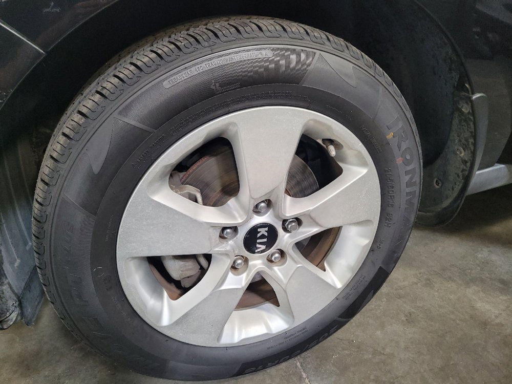 Used 2017 Kia Soul FWD image 31
