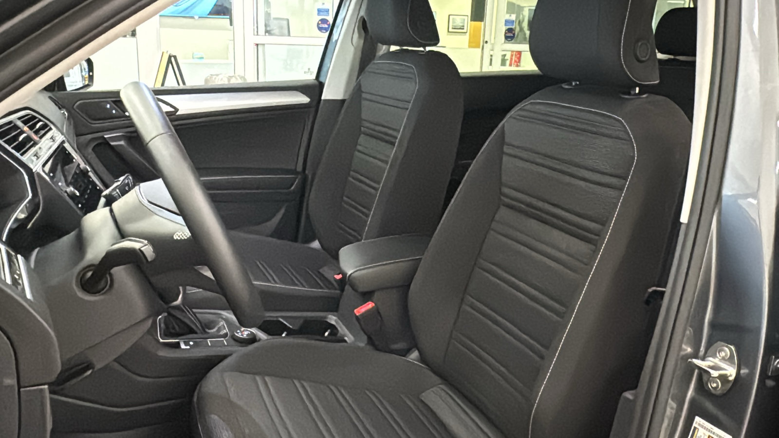 Used 2024 Volkswagen Tiguan S AWD/4WD image 22