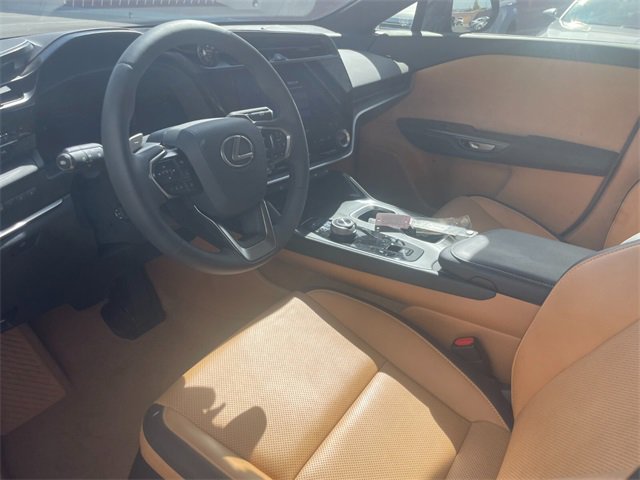 Certified 2025 Lexus RZ 300e w/ Accessory Package (Z1) image 4