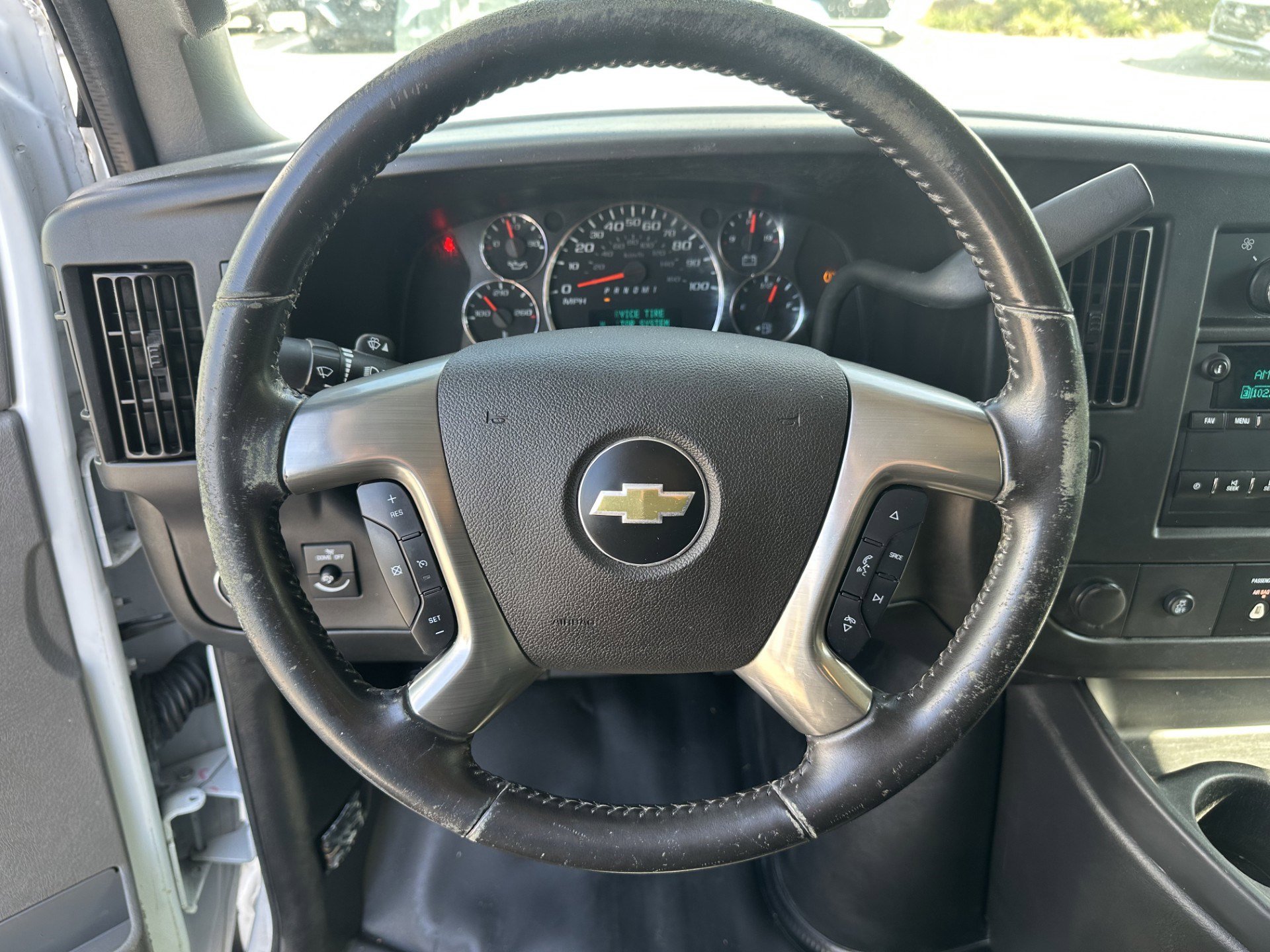 Used 2019 Chevrolet Express 2500 w/ Driver Convenience Package image 11