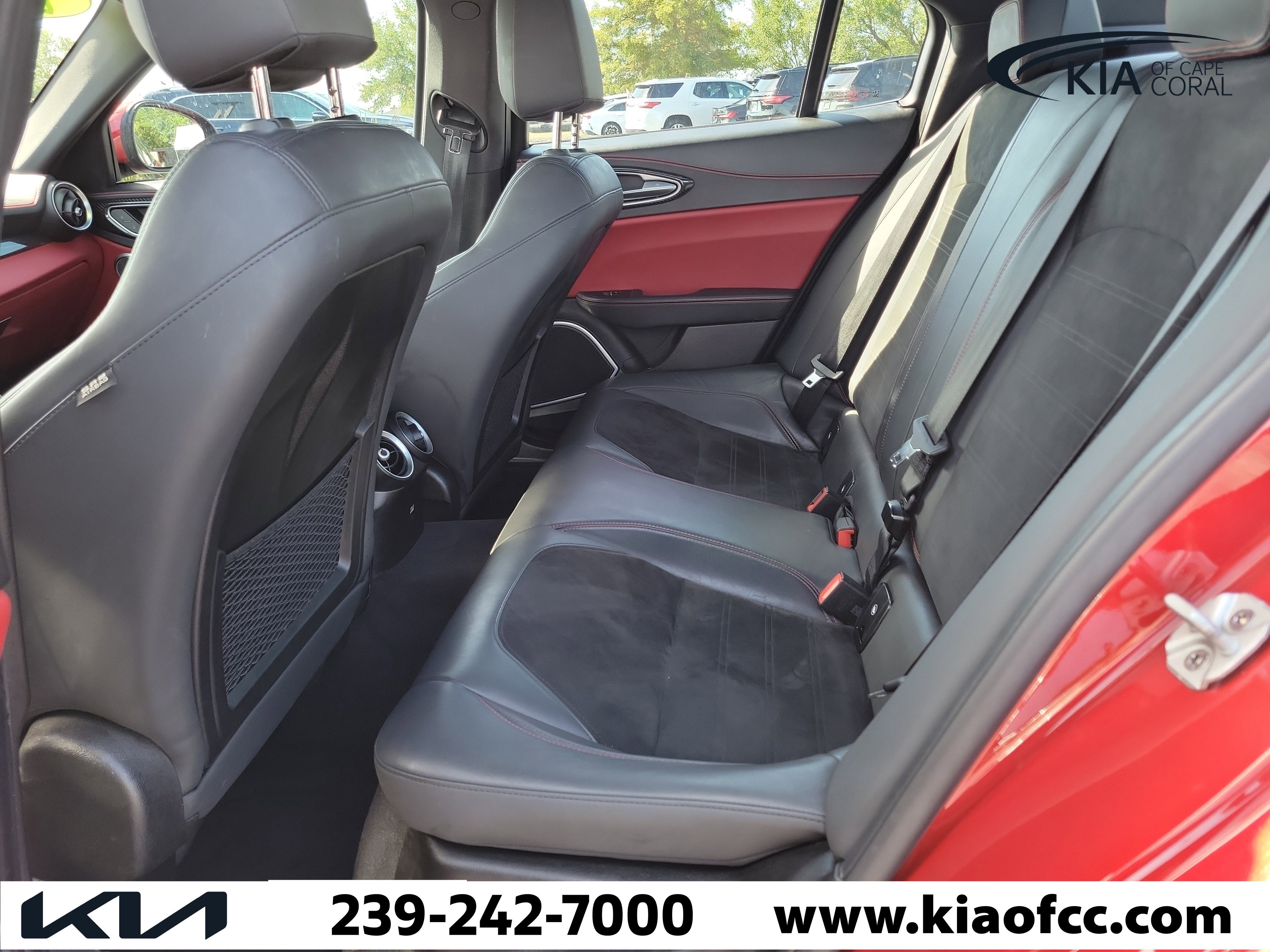 Used 2018 Alfa Romeo Giulia Quadrifoglio image 13