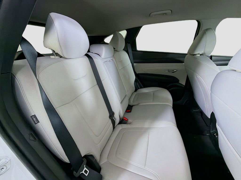 Used 2025 Hyundai Tucson SE FWD image 27