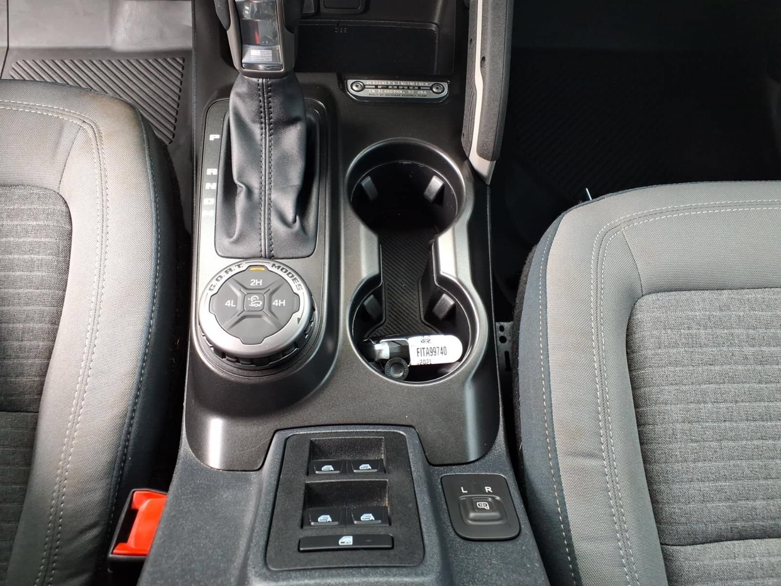 Used 2021 Ford Bronco Outer Banks AWD/4WD image 28