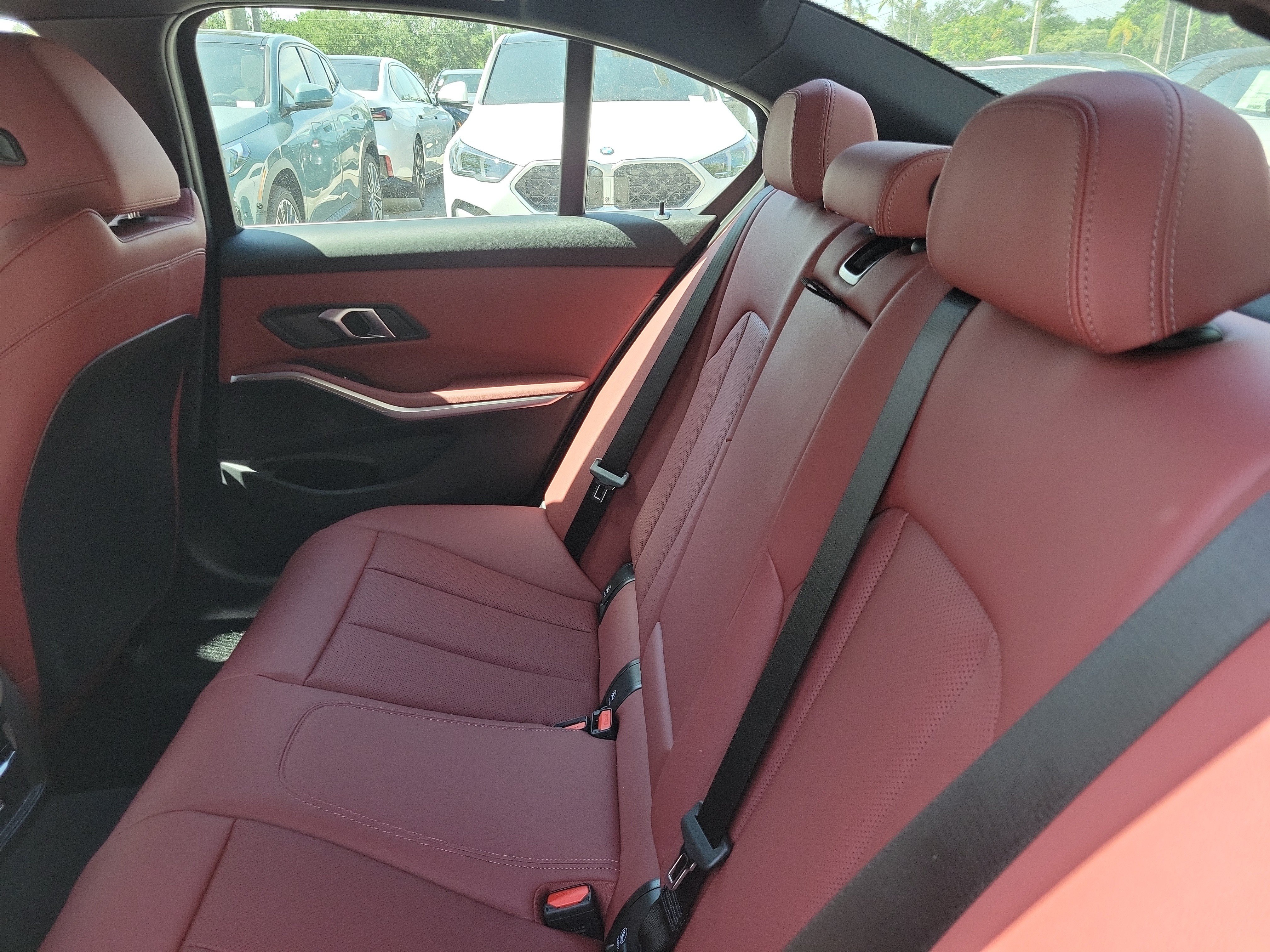 New 2026 BMW 330i Sedan w/ Convenience Package RWD image 10