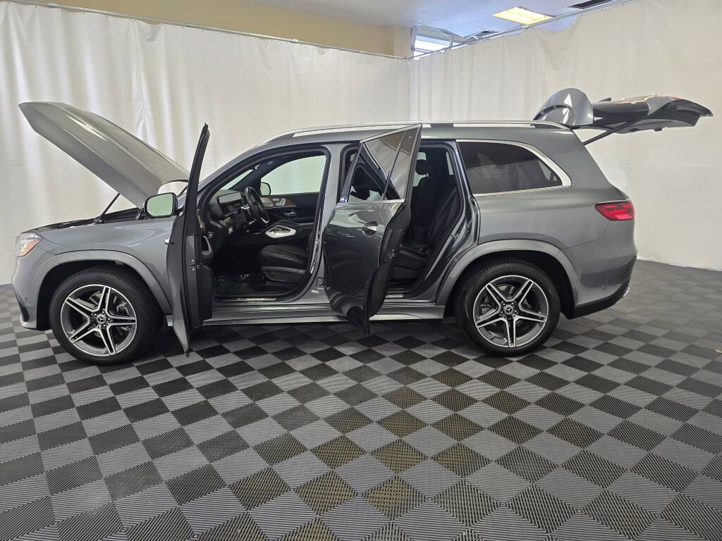 Used 2024 Mercedes-Benz GLS 450 GLS 450 image 12