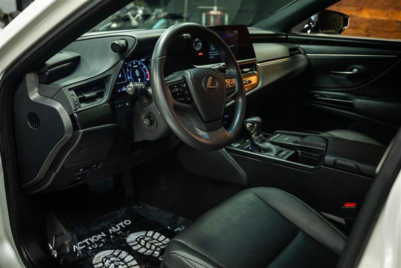 Used 2022 Lexus ES 250 w/ Premium Package AWD/4WD image 8