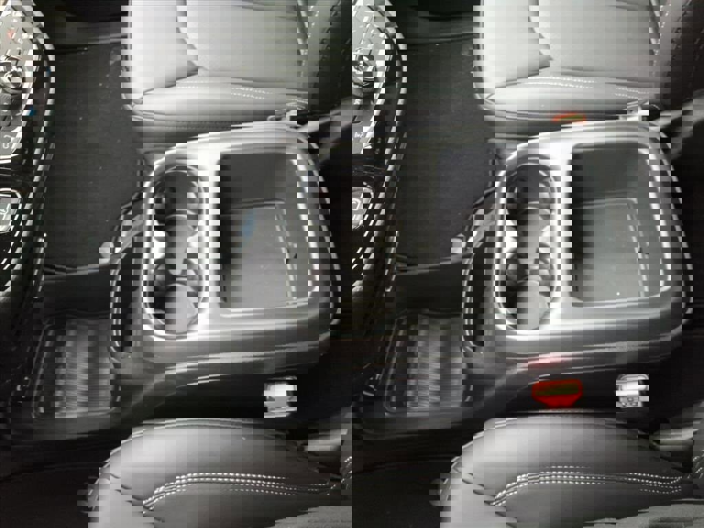 New 2026 Chrysler Pacifica Select w/ S Appearance Package image 14