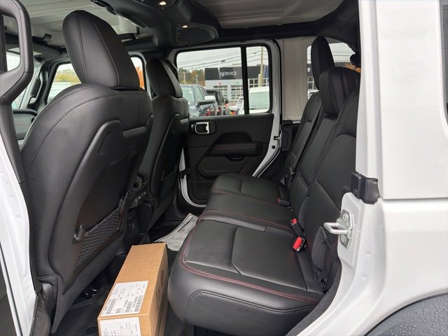 New 2026 Jeep Wrangler Unlimited Rubicon w/ Safety Group image 7