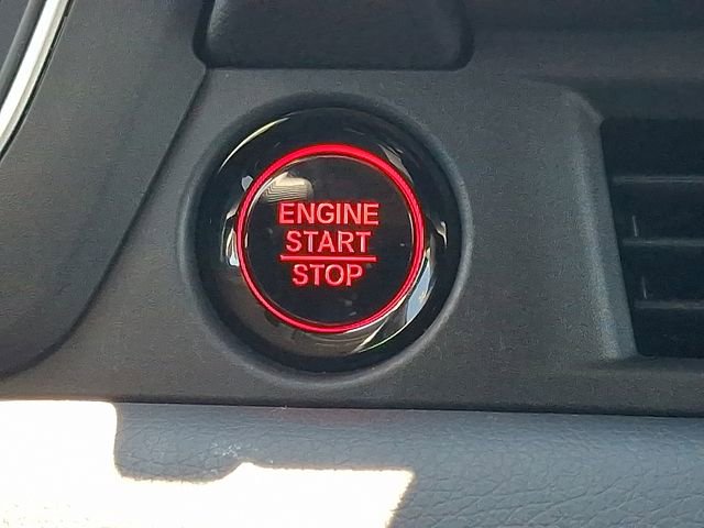 Used 2025 Honda Pilot Elite image 24