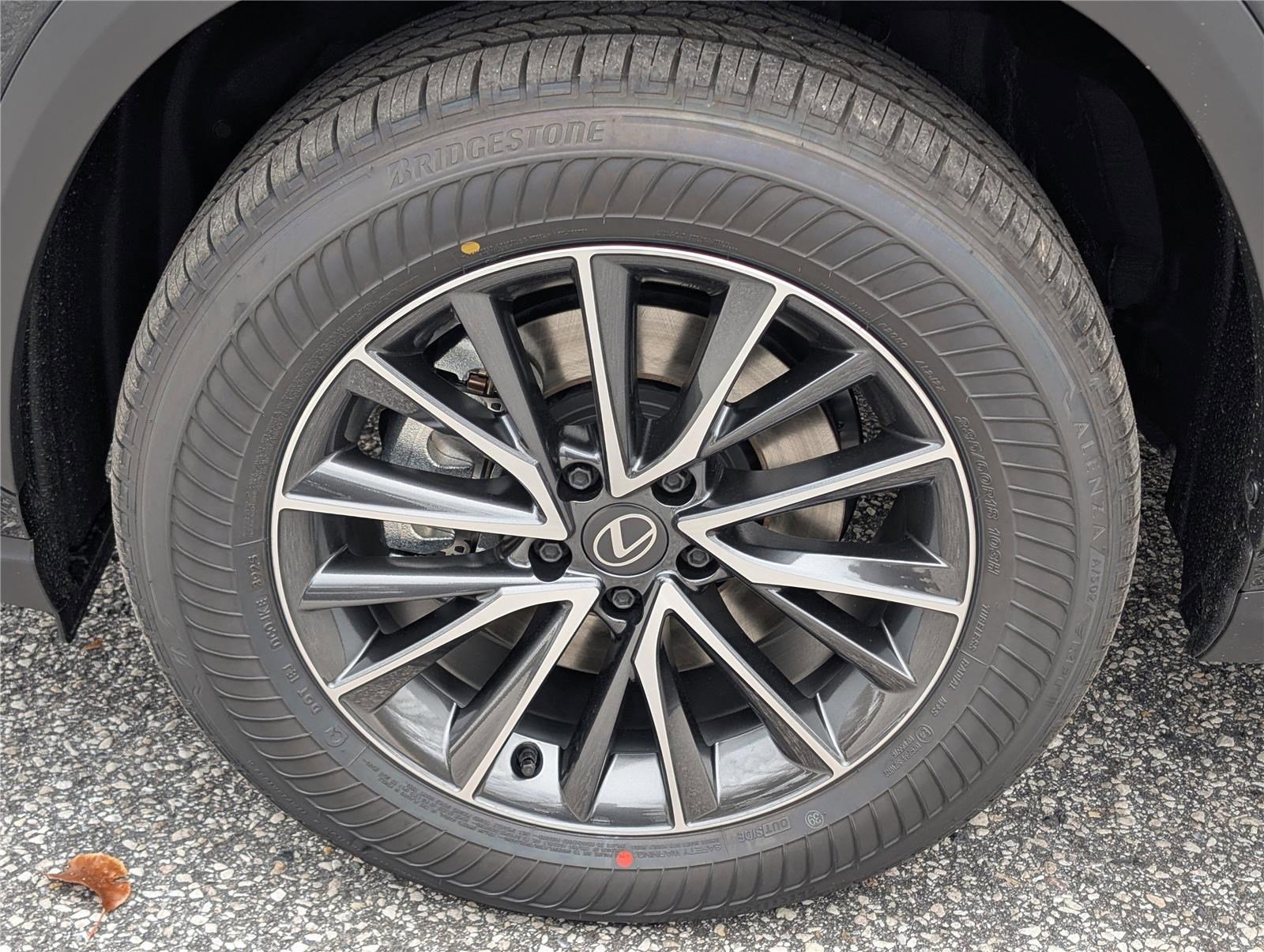 New 2026 Lexus NX 450h+ 450h image 6