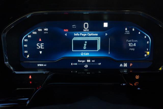 Used 2022 Chevrolet Silverado 1500 ZR2 w/ Technology Package image 21