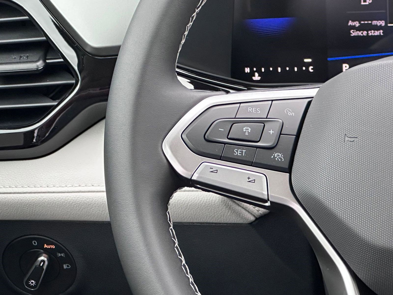 New 2026 Volkswagen Taos S image 15