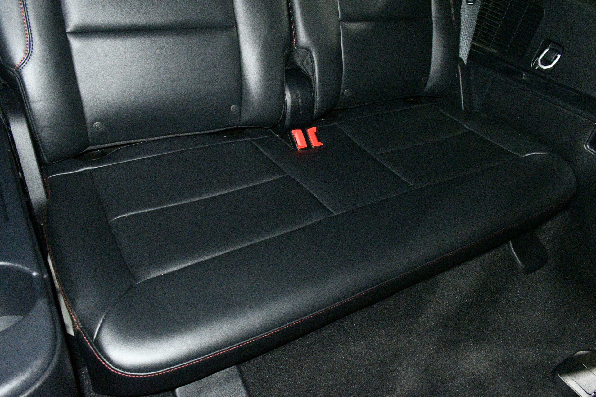 Used 2025 Ford Explorer ST w/ Sun And Sound Package image 24