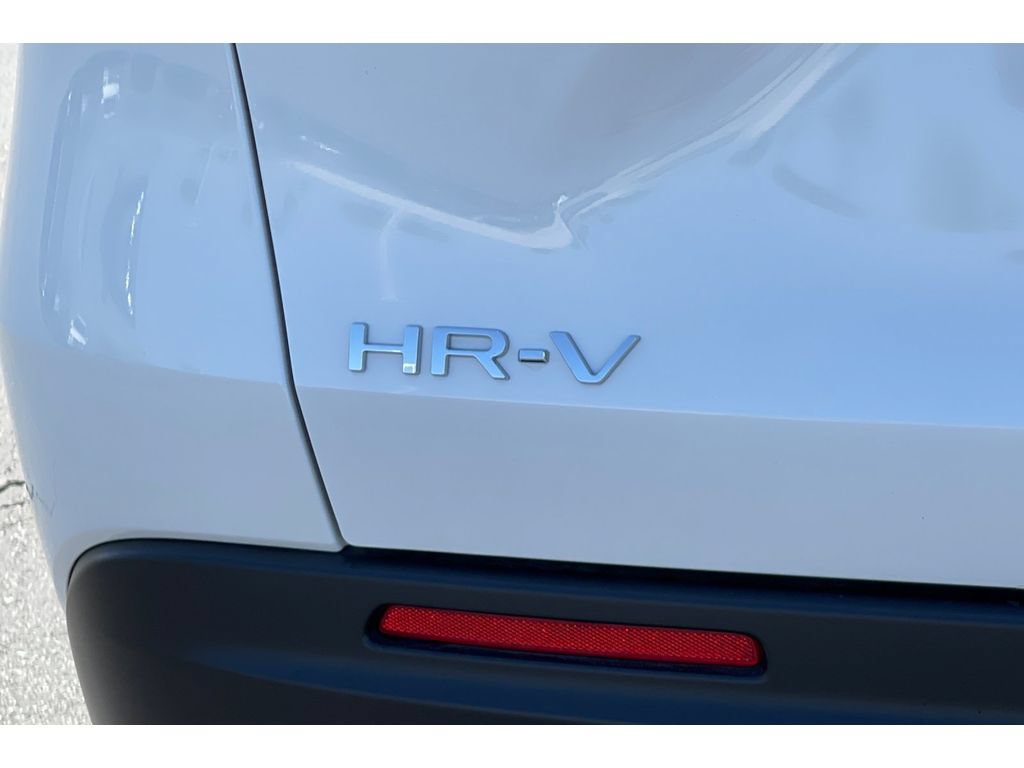 Certified 2027 Honda HR-V LX image 46