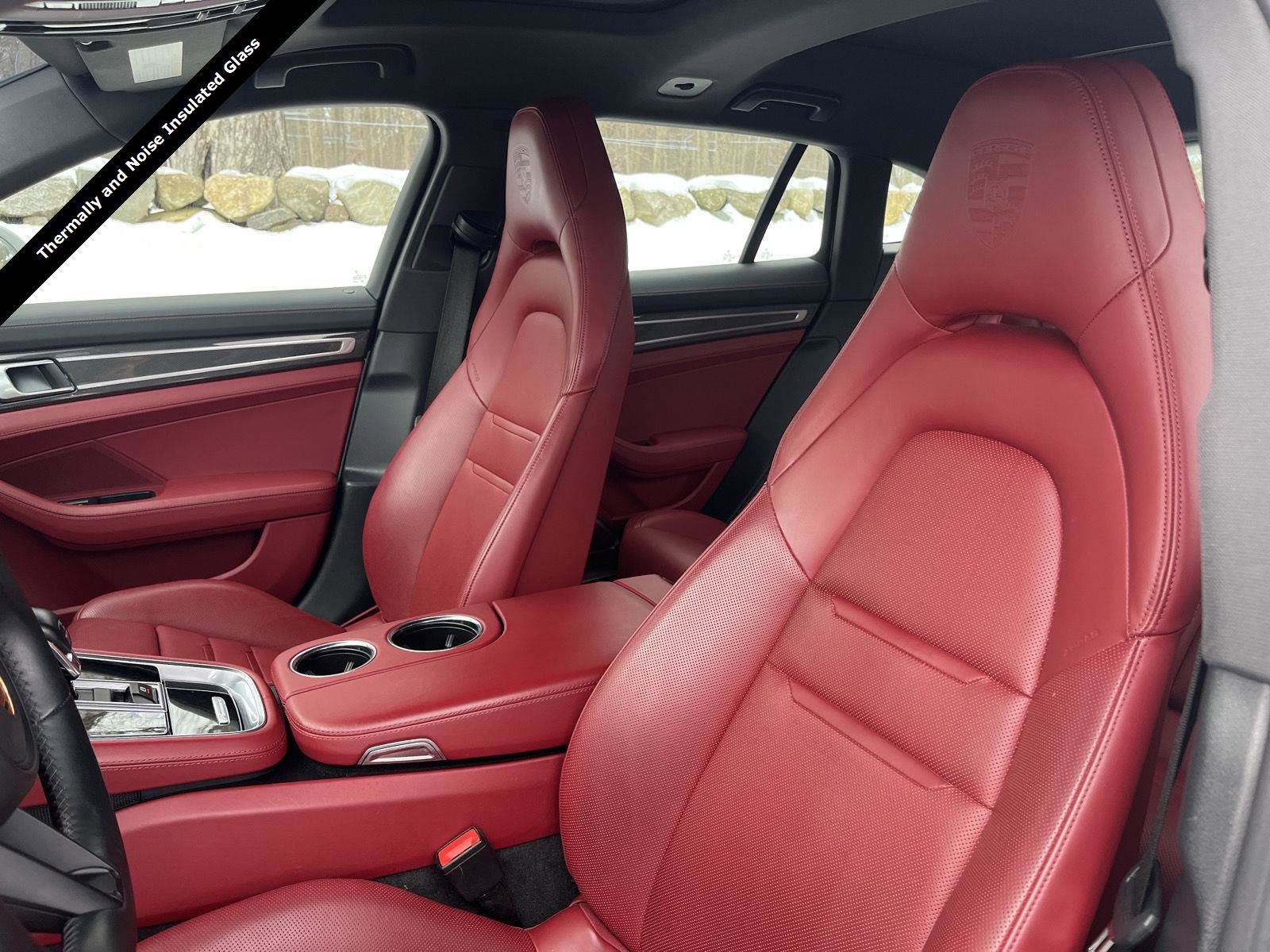 Used 2023 Porsche Panamera 4 image 10