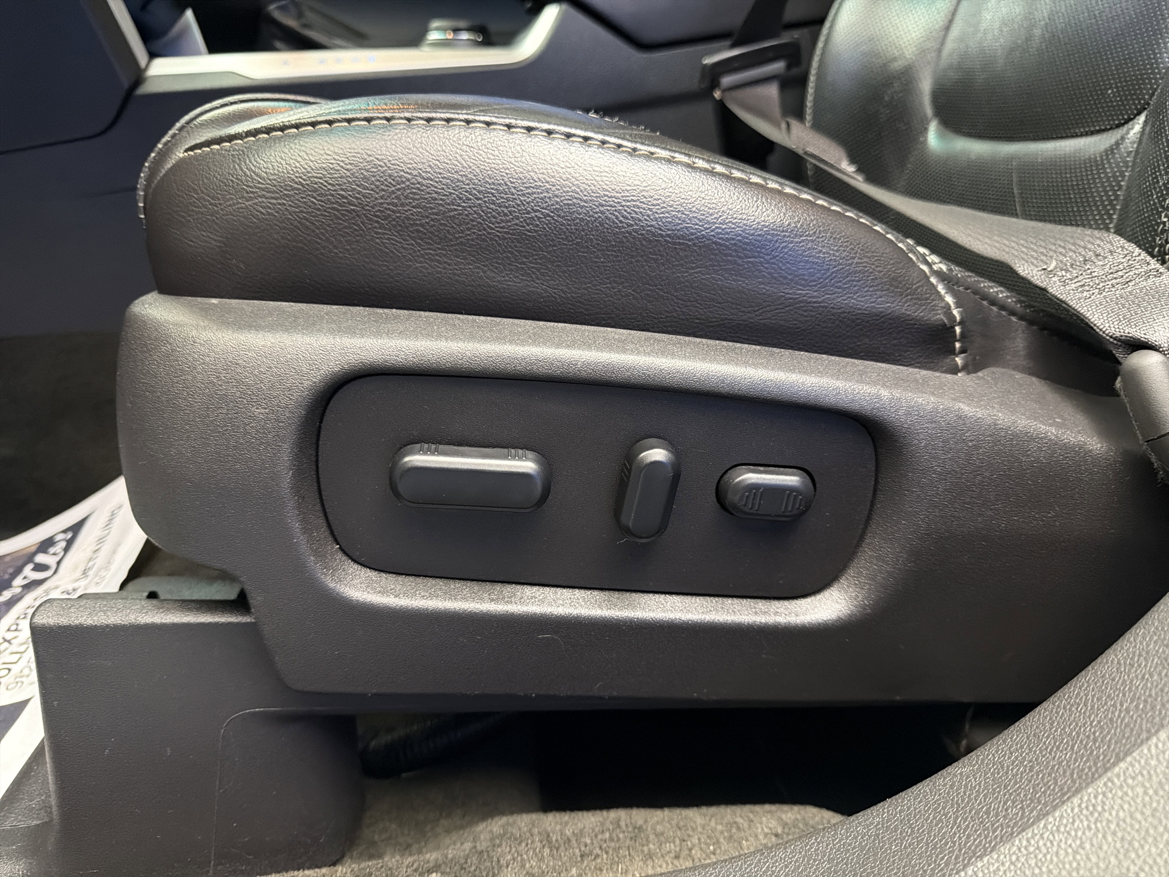 Used 2013 Ford Explorer Sport AWD/4WD image 12