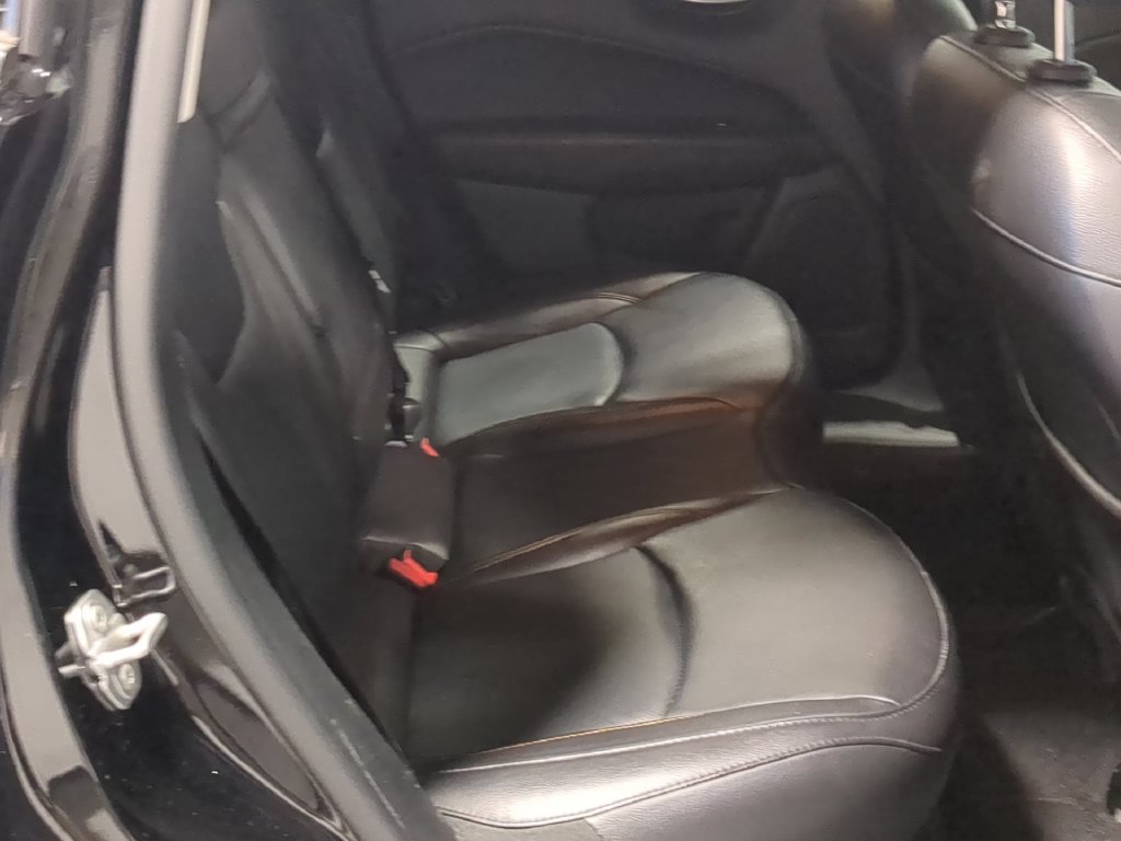 Used 2019 Jeep Compass Limited AWD/4WD image 24