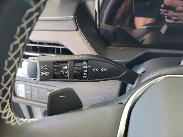 New 2026 GMC Acadia Denali w/ Super Cruise Package image 22