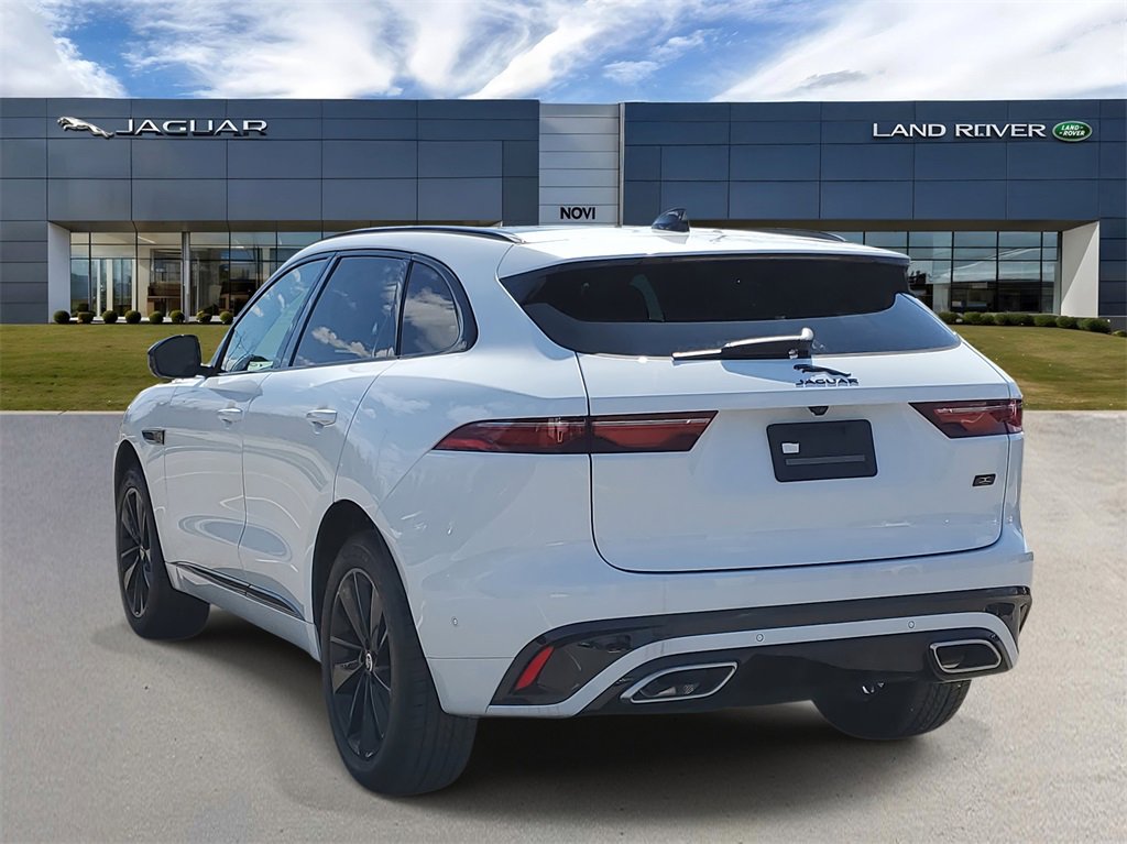 New 2026 Jaguar F-PACE R-Dynamic S image 2