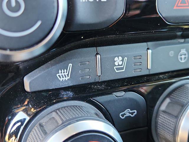 Used 2023 RAM 3500 Limited image 22