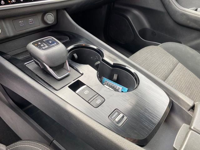 Used 2021 Nissan Rogue S image 10