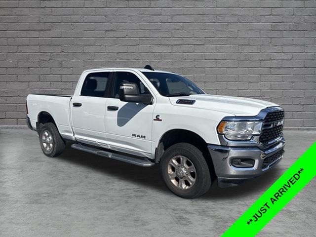 Used 2024 RAM 2500 Big Horn AWD/4WD image 1