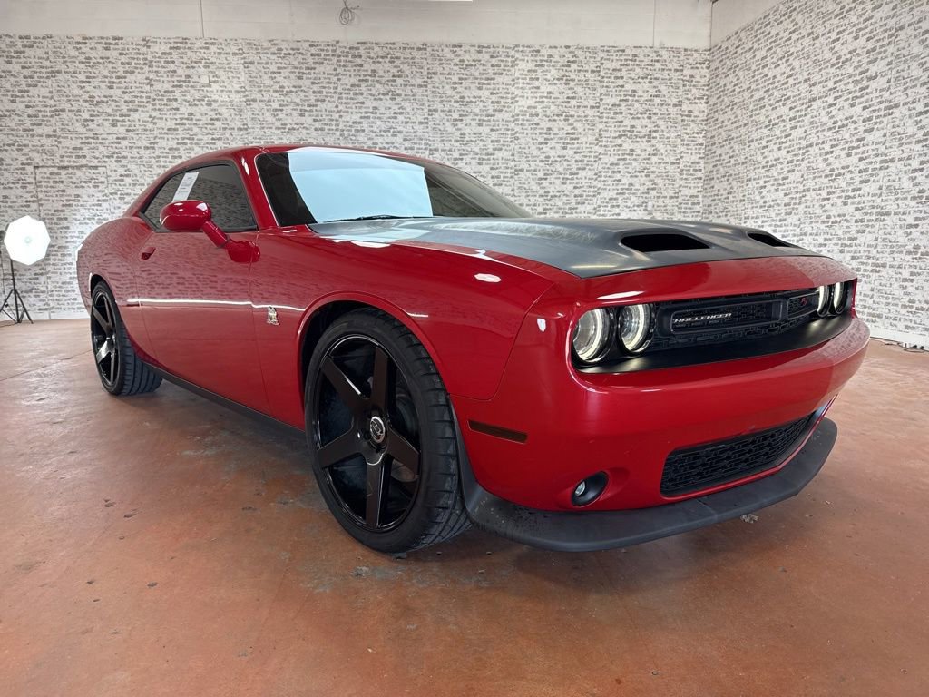Used 2016 Dodge Challenger R/T Scat Pack w/ Leather Interior Group image 1