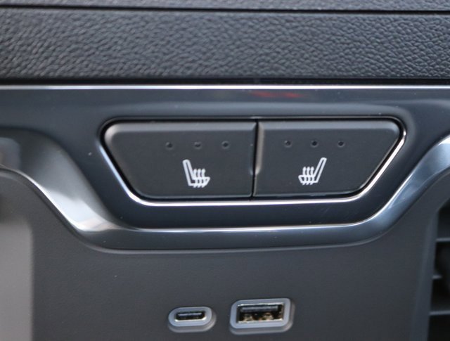 New 2025 GMC Sierra 2500 Denali w/ Denali Reserve Package image 14