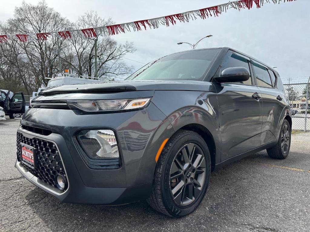 Used 2021 Kia Soul EX FWD image 2