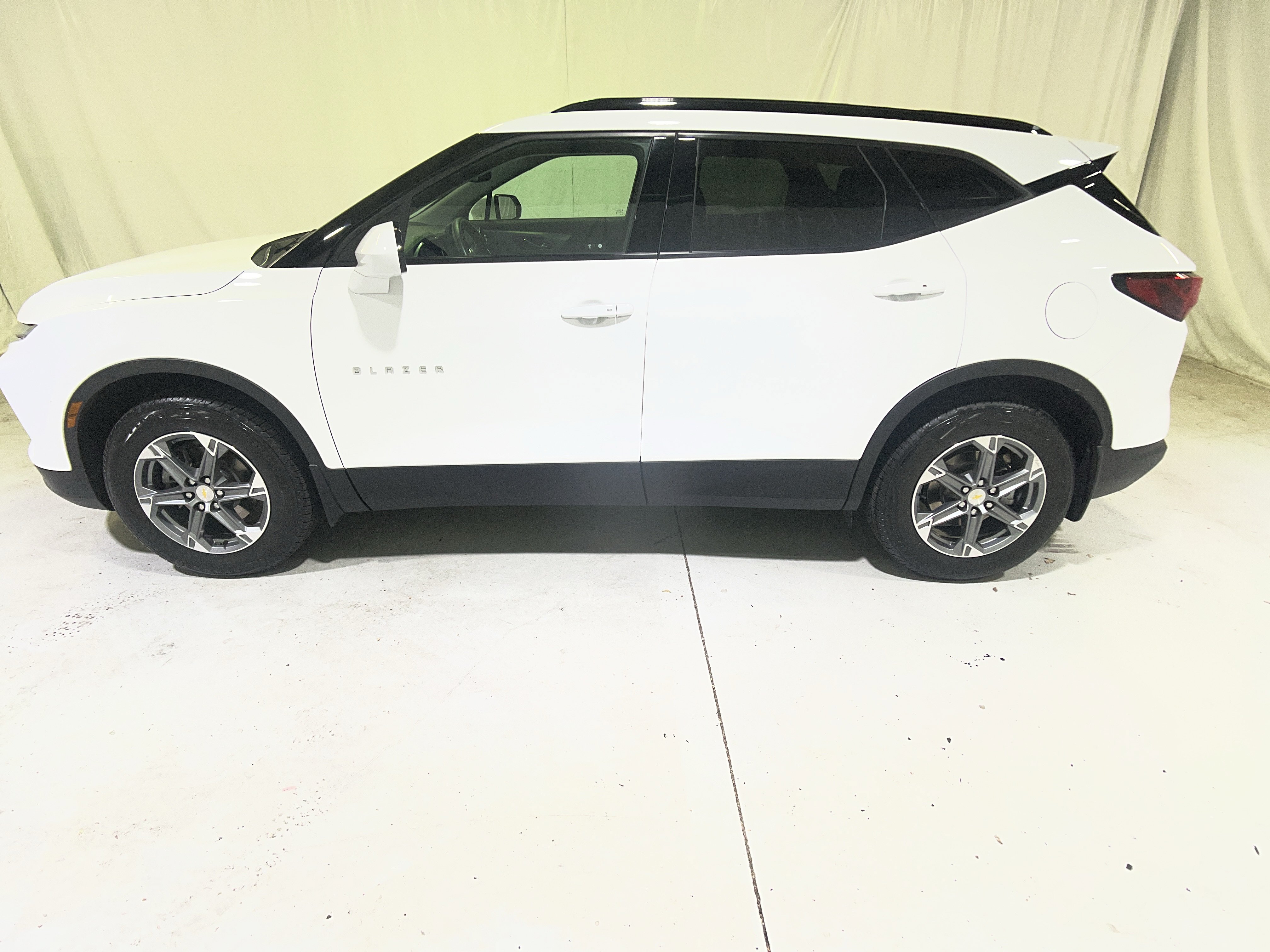Certified 2023 Chevrolet Blazer LT w/ Convenience Package FWD image 7
