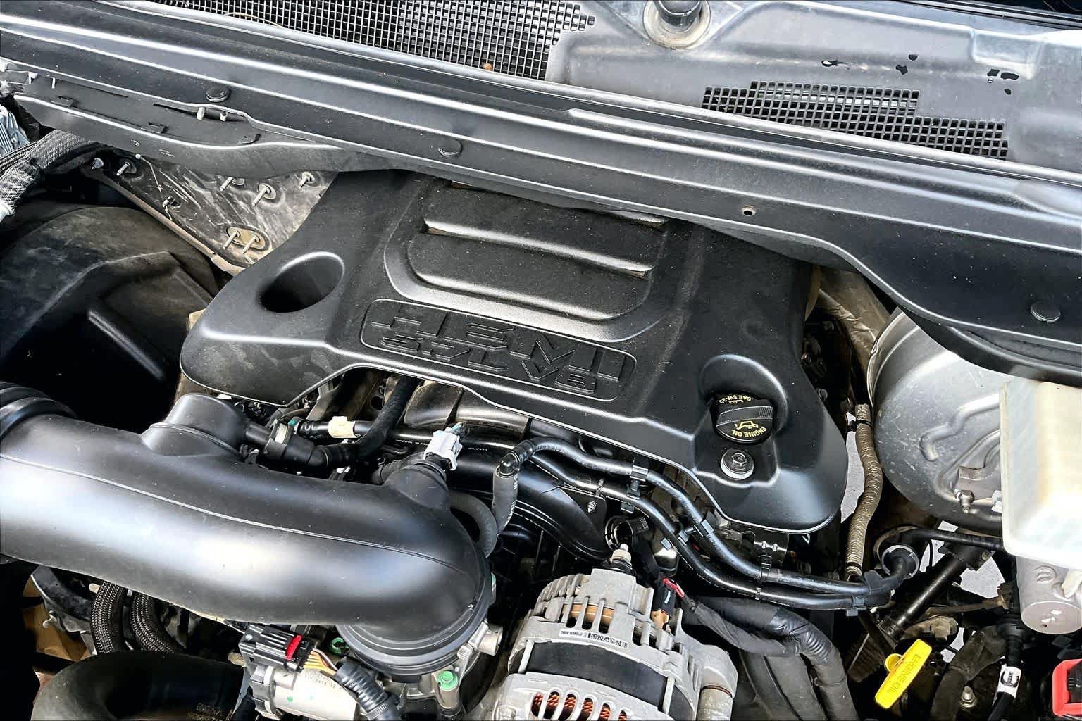 Used 2019 RAM 1500 Big Horn RWD image 33