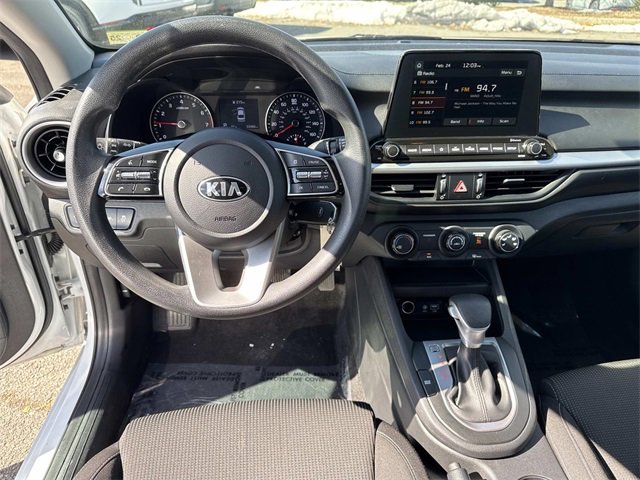 Used 2021 Kia Forte LXS image 17