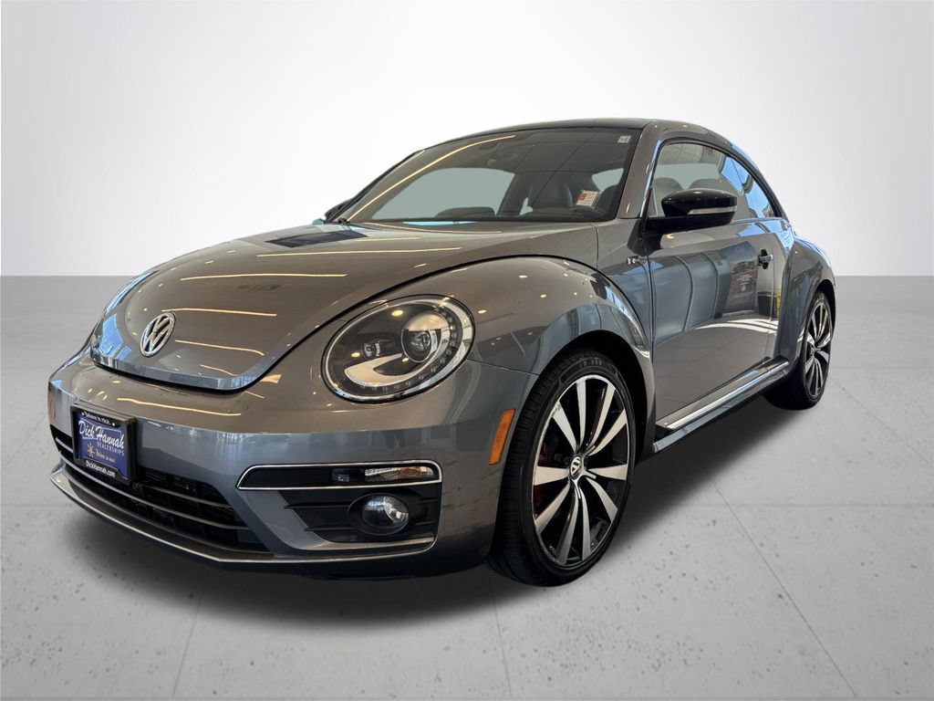 Used 2016 Volkswagen Beetle R-Line SEL FWD image 2