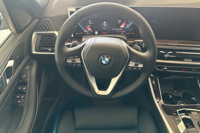 New 2026 BMW X5 xDrive40i w/ Premium Package AWD/4WD image 13