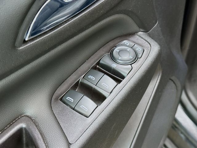 Used 2021 Chevrolet Equinox LT image 19