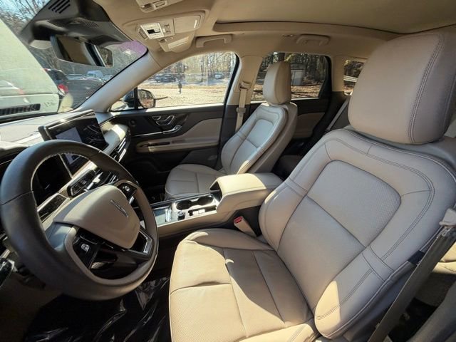 Used 2023 Lincoln Corsair Reserve w/ Equipment Group 202A image 13