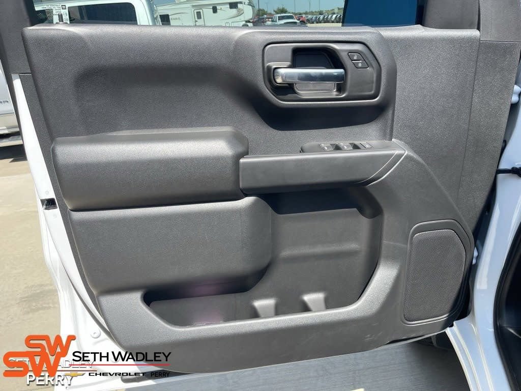 New 2025 GMC Sierra 1500 Pro AWD/4WD image 14