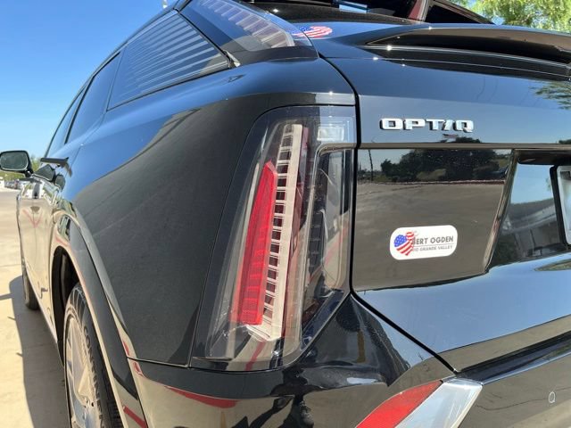 Certified 2025 Cadillac Optiq Luxury 1 AWD/4WD image 9
