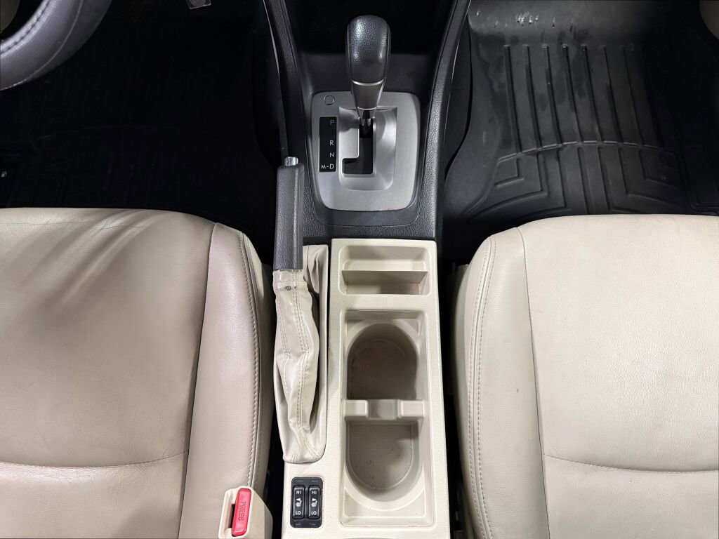 Used 2014 Subaru Crosstrek 2.0i Limited w/ Popular Package #2 image 28