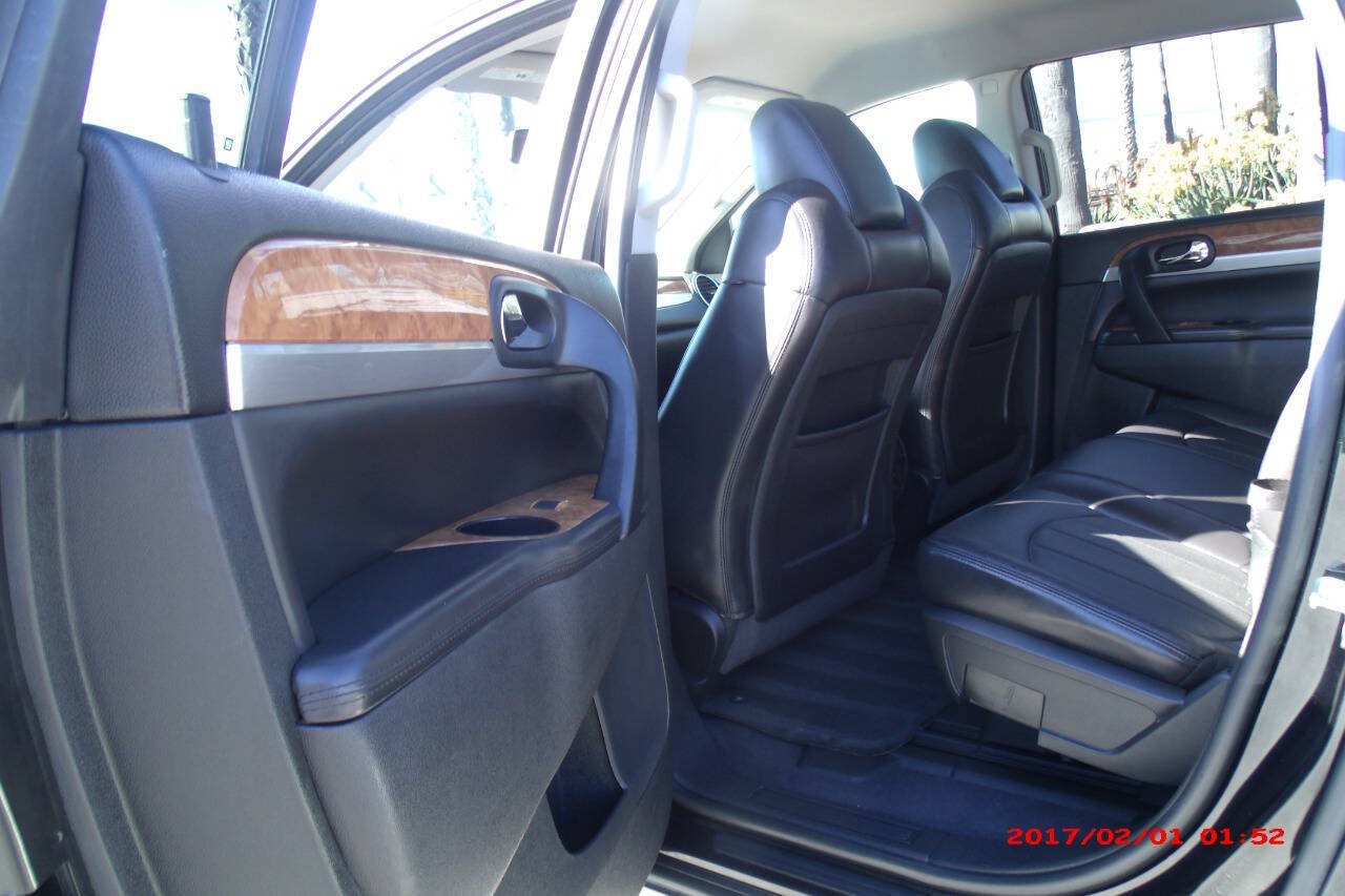 Used 2012 Buick Enclave Leather FWD image 17