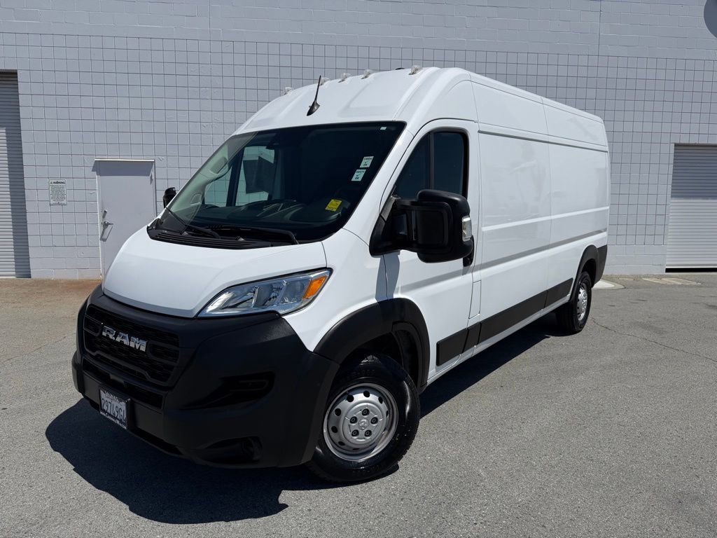 Used 2023 RAM ProMaster 2500 FWD image 1