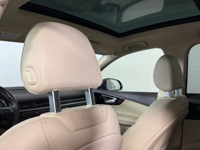 Used 2019 Audi Q7 3.0T Prestige image 27