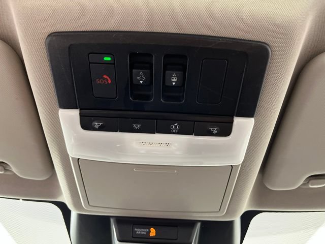 Used 2023 Nissan Rogue Platinum w/ Platinum Premium Package FWD image 35