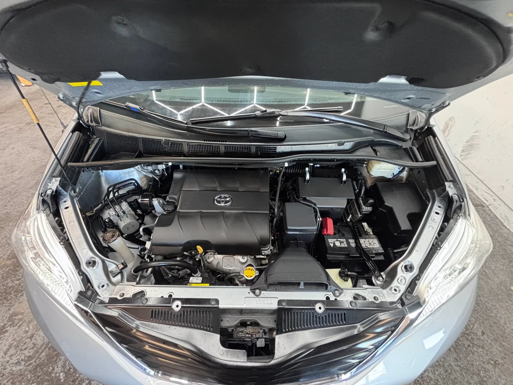 Used 2014 Toyota Sienna LE FWD image 25