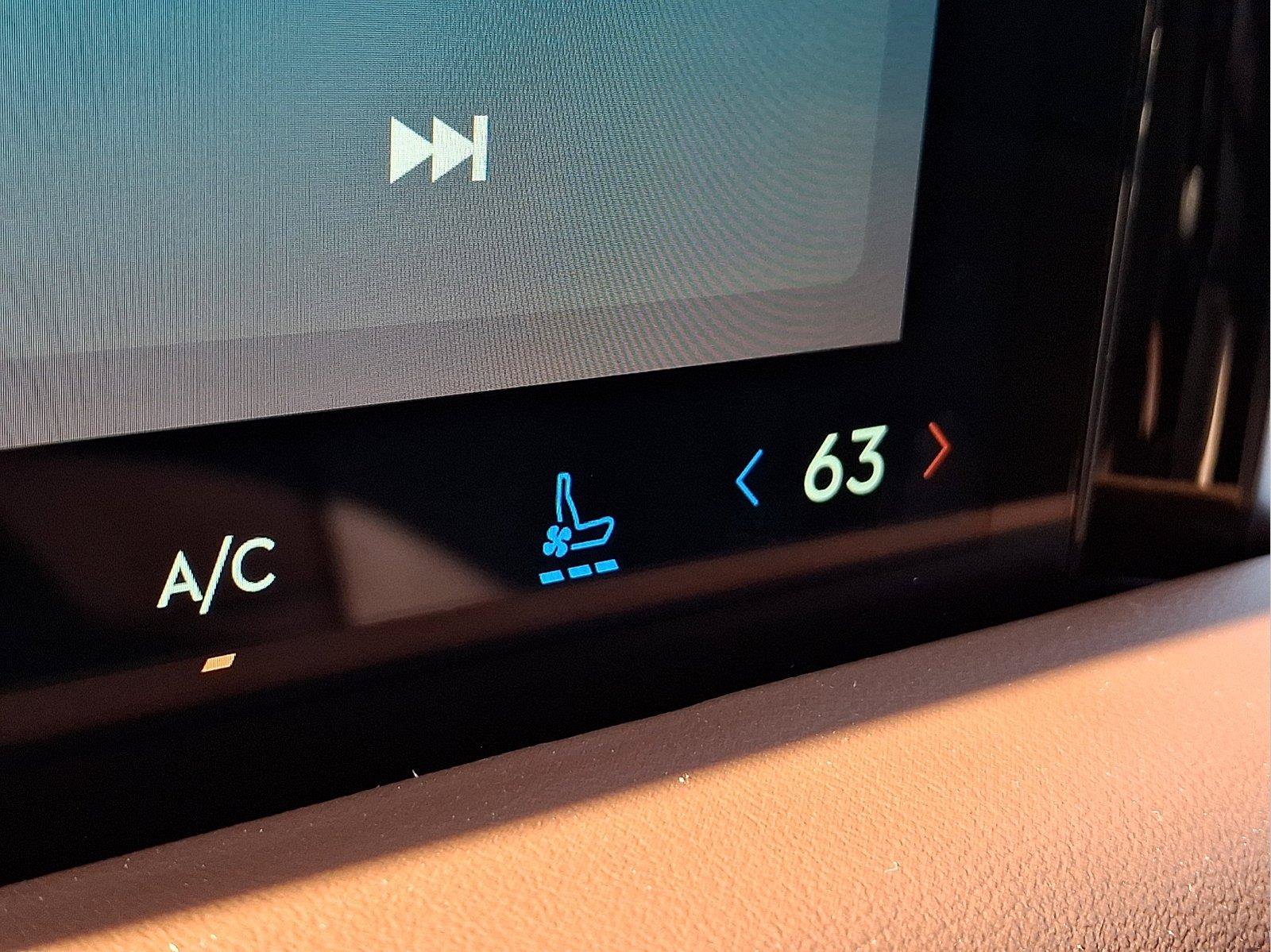 New 2027 Lincoln Aviator Reserve AWD/4WD image 16